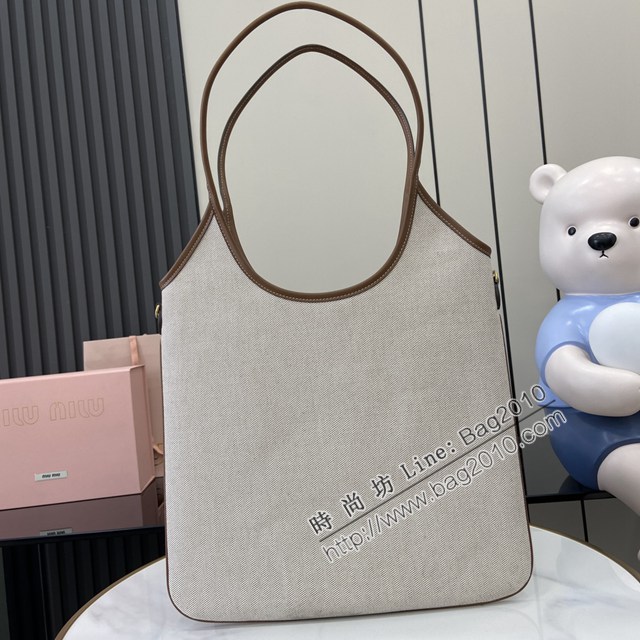 MIU MIU專櫃繆繆最新款Naplak漆面羊皮革托特包 jh2653型號：5BG231